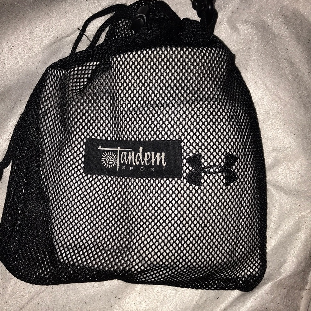 white under armor volleyball knee pads